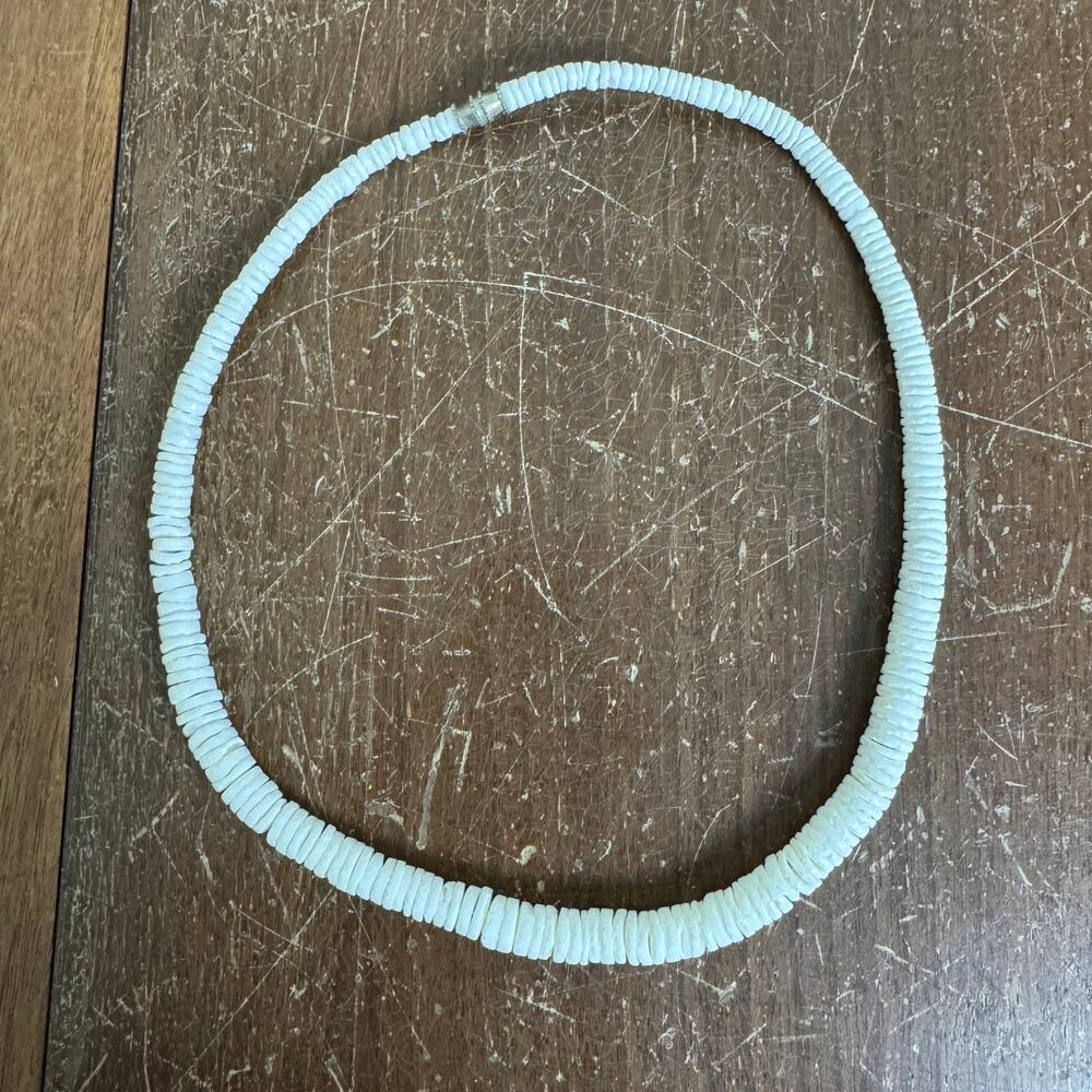 Vintage Y2K 90s White Genuine Shell 18 inch‎ Necklace Unisex